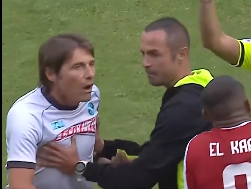 力克奥林匹, 比赛中那不